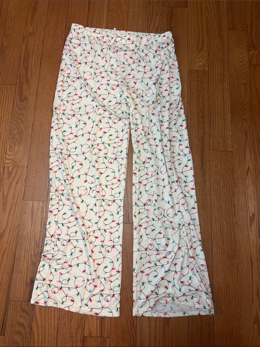 Women’s White Holiday Light Print Lounge Pants